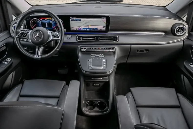 Mercedes-Benz V 300 (Clasa V) din 2025 cu 27.993 km - oferta MER230345 - foto 8