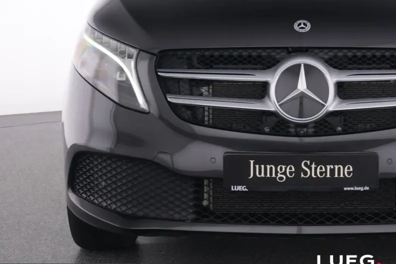 Mercedes-Benz V 300 (Clasa V) din 2024 cu 21.218 km - oferta MER230347 - foto 17