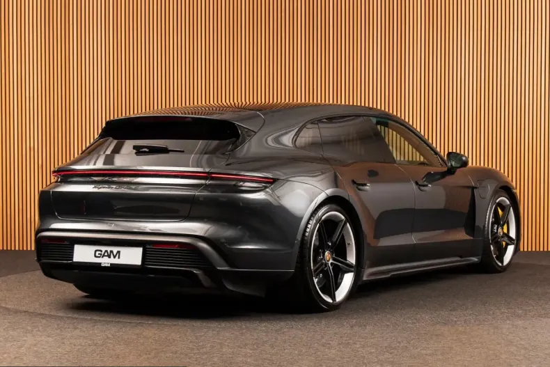 Porsche Taycan din 2022 cu 85.084 km - oferta POR230352 - foto 3