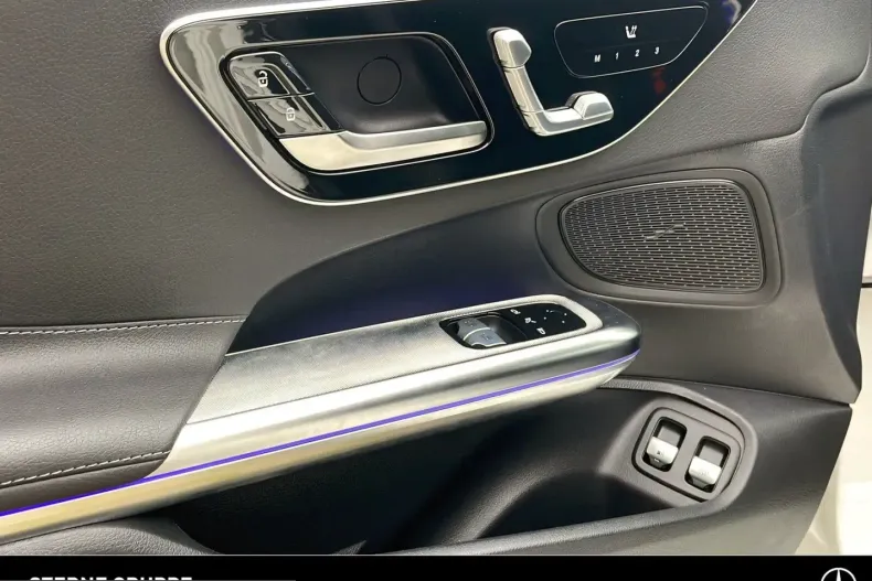 Mercedes-Benz CLE 300 (Clasa CLE) din 2024 cu 4.177 km - oferta MER230357 - foto 12