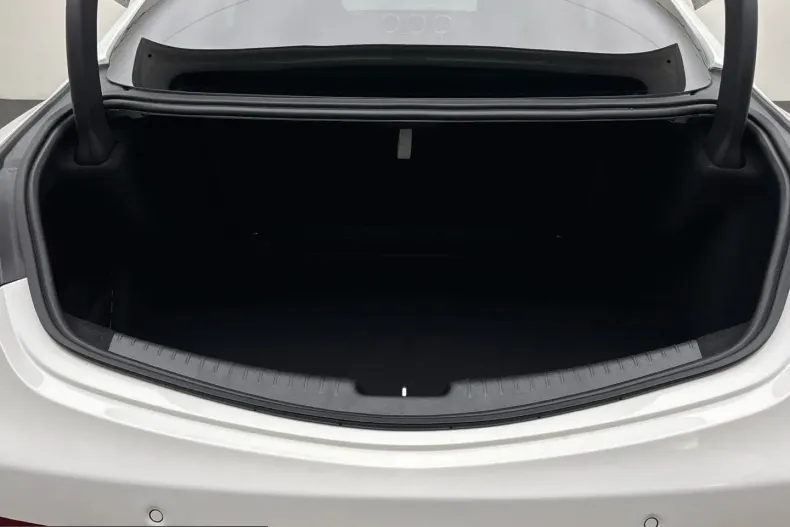 Mercedes-Benz CLE 300 (Clasa CLE) din 2025 cu 3.900 km - oferta MER230358 - foto 13