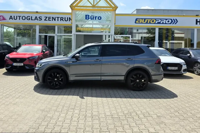 Volkswagen Tiguan Allspace din 2023 cu 71.609 km - oferta VOL230360 - foto 1