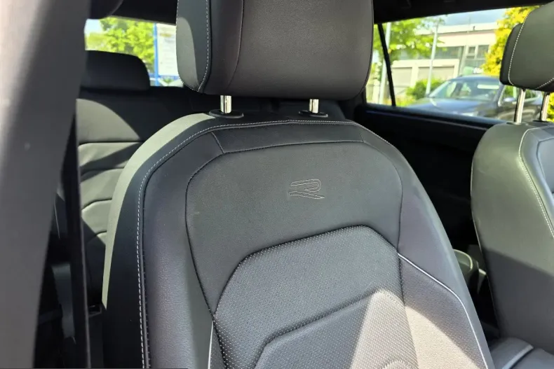 Volkswagen Tiguan Allspace din 2023 cu 71.609 km - oferta VOL230360 - foto 10