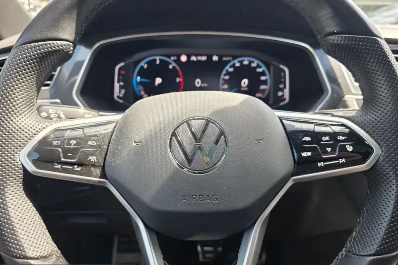 Volkswagen Tiguan Allspace din 2023 cu 71.609 km - oferta VOL230360 - foto 21