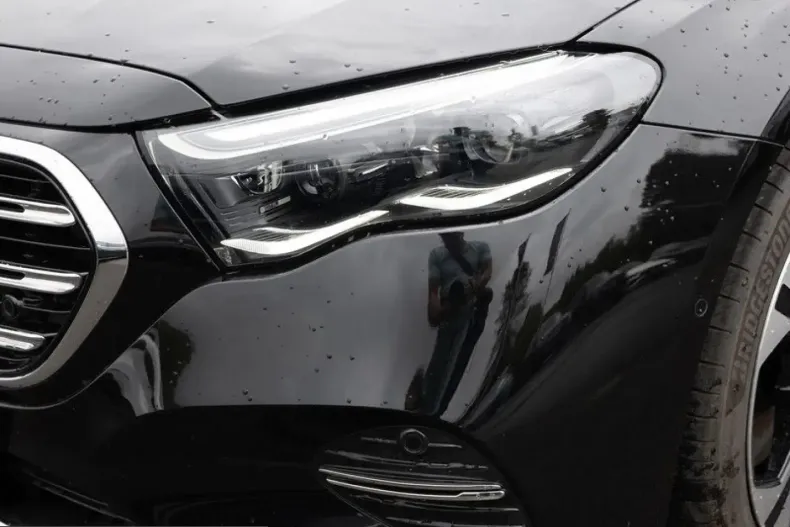 Mercedes-Benz E 300 (Clasa E) din 2025 cu 12.154 km - oferta MER230361 - foto 22