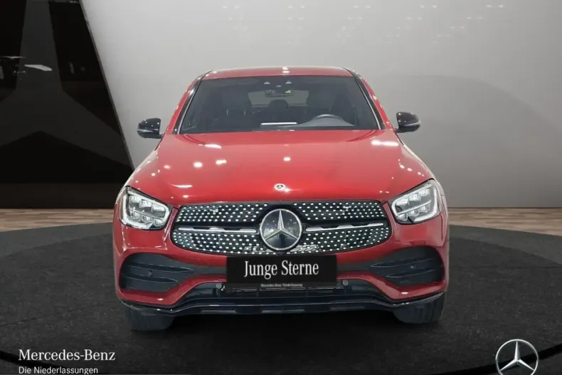 Mercedes-Benz GLC 300 (Clasa GLC) din 2022 cu 21.533 km - oferta MER230371 - foto 2