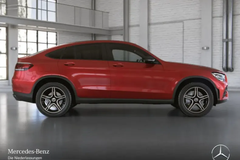 Mercedes-Benz GLC 300 (Clasa GLC) din 2022 cu 21.533 km - oferta MER230371 - foto 5