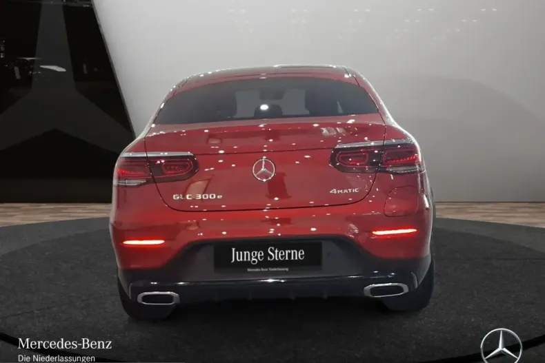 Mercedes-Benz GLC 300 (Clasa GLC) din 2022 cu 21.533 km - oferta MER230371 - foto 9