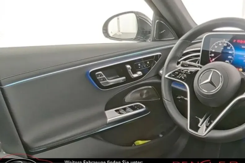 Mercedes-Benz E 300 (Clasa E) din 2025 cu 19.782 km - oferta MER230372 - foto 9
