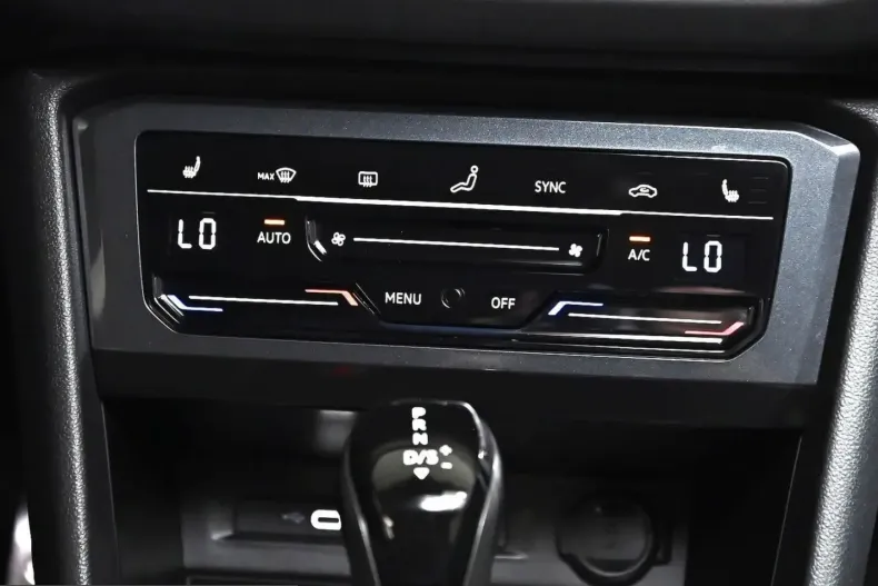 Volkswagen Tiguan din 2024 cu 66.133 km - oferta VOL230373 - foto 15