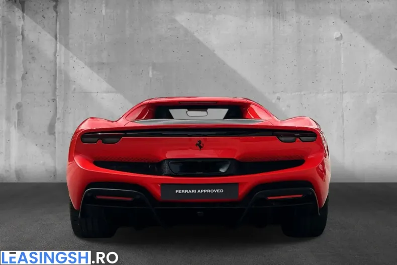 Ferrari 296 GTB din 2023 cu 12.900 km - oferta FER230378 - foto 4