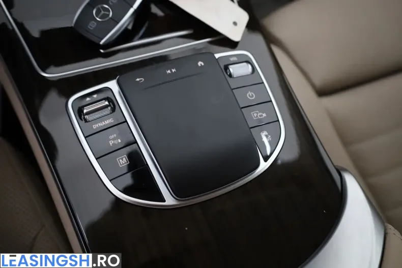 Mercedes-Benz GLC 300 (Clasa GLC) din 2022 cu 73.590 km - oferta MER230380 - foto 16