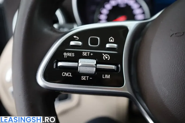 Mercedes-Benz GLC 300 (Clasa GLC) din 2022 cu 73.590 km - oferta MER230380 - foto 17