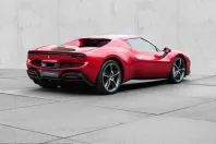Ferrari 296 GTB din 2023 cu 5.672 km - oferta FER230381 - foto 6
