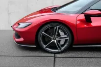 Ferrari 296 GTB din 2023 cu 5.672 km - oferta FER230381 - foto 9