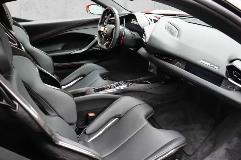 Ferrari 296 GTB din 2023 cu 5.672 km - oferta FER230381 - foto 18