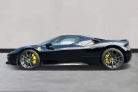 Ferrari SF90 din 2022 cu 5.500 km - oferta FER230382 - foto 8