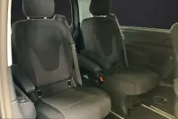 Mercedes-Benz V 300 (Clasa V) din 2024 cu 17.900 km - oferta MER230387 - foto 12