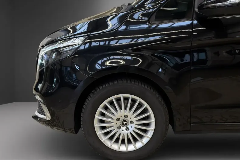 Mercedes-Benz V 300 (Clasa V) din 2024 cu 39.857 km - oferta MER230389 - foto 4
