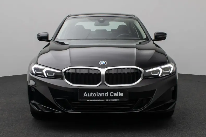 BMW 318i (Seria 3) din 2024 cu 42.585 km - oferta BMW230394 - foto 2