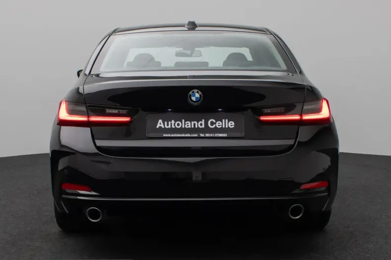 BMW 318i (Seria 3) din 2024 cu 42.585 km - oferta BMW230394 - foto 8