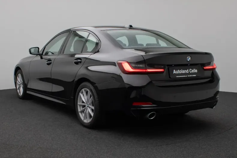 BMW 318i (Seria 3) din 2024 cu 42.585 km - oferta BMW230394 - foto 9