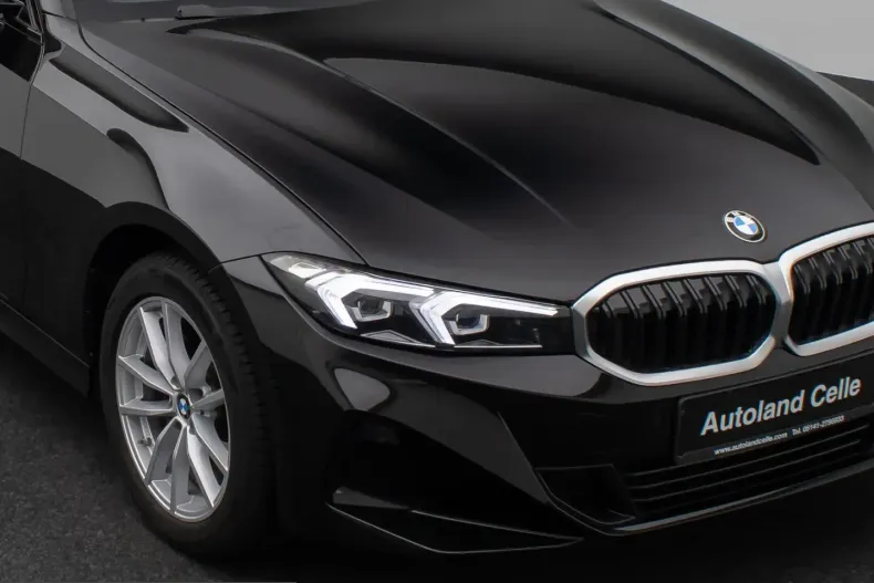 BMW 318i (Seria 3) din 2024 cu 42.585 km - oferta BMW230394 - foto 18