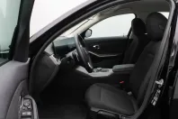 BMW 318i (Seria 3) din 2024 cu 42.585 km - oferta BMW230394 - foto 19