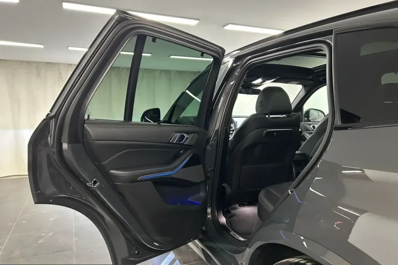 BMW X5 (Seria X) din 2025 cu 18.265 km - oferta BMW230395 - foto 15
