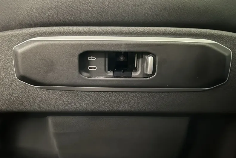 BMW X5 (Seria X) din 2025 cu 18.265 km - oferta BMW230395 - foto 20