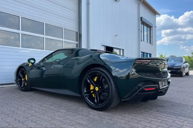 Ferrari 296 GTB din 2022 cu 8.000 km - oferta FER230404 - foto 7