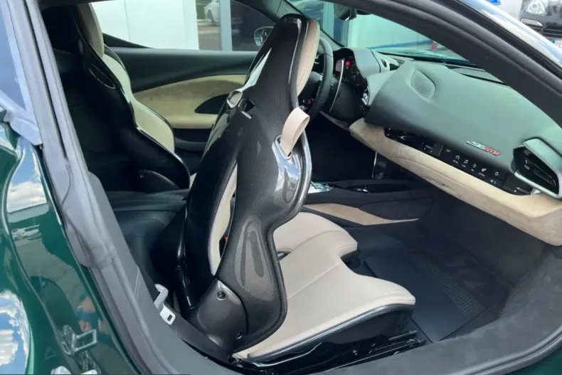 Ferrari 296 GTB din 2022 cu 8.000 km - oferta FER230404 - foto 30