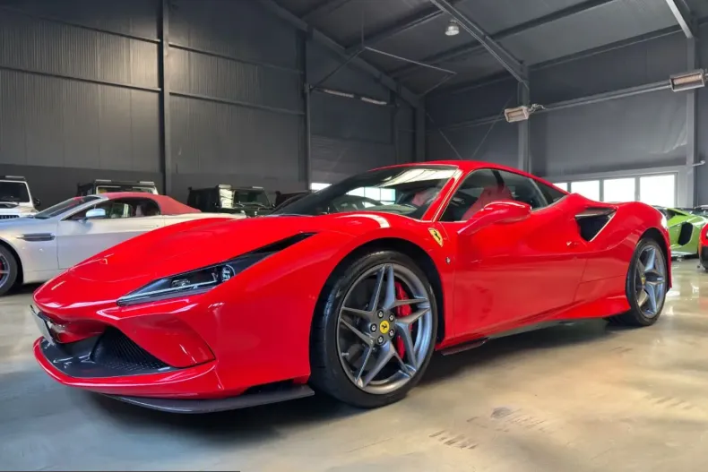 Ferrari F8 din 2021 cu 4.600 km - oferta FER230406 - foto 4