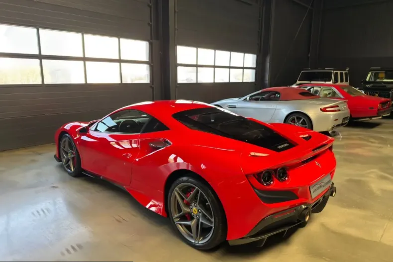 Ferrari F8 din 2021 cu 4.600 km - oferta FER230406 - foto 9