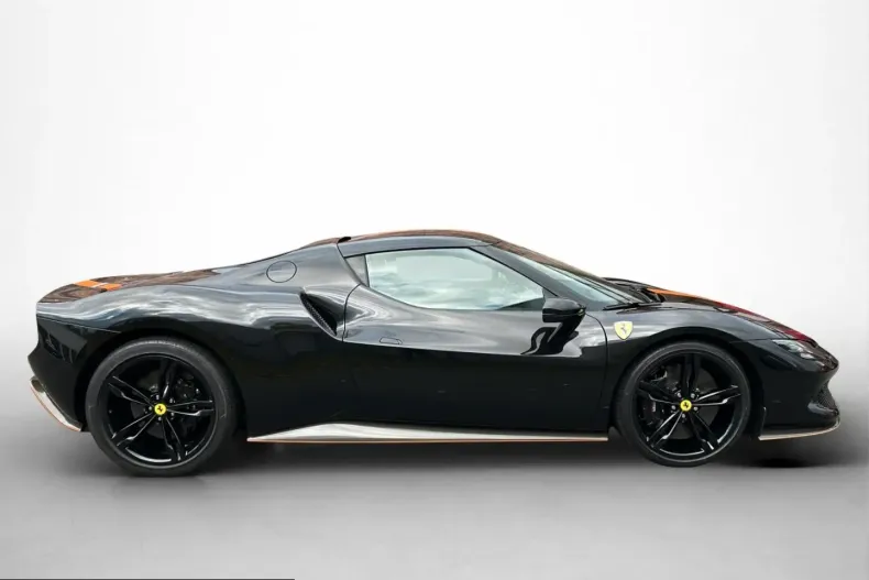 Ferrari 296 GTB din 2024 cu 7.200 km - oferta FER230407 - foto 4