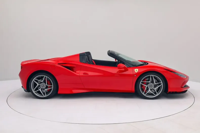 Ferrari F8 din 2021 cu 11.331 km - oferta FER230412 - foto 5