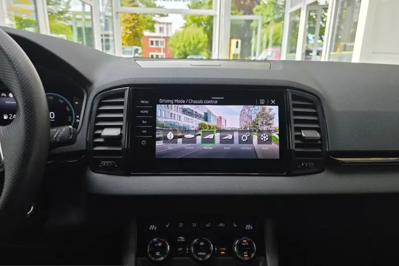 Skoda Karoq din 2023 cu 61.469 km - oferta SKO230415 - foto 42