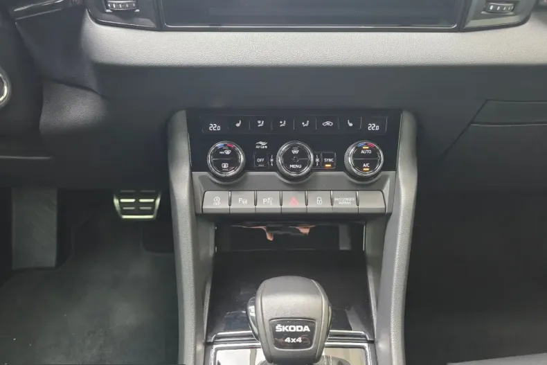 Skoda Karoq din 2023 cu 61.469 km - oferta SKO230415 - foto 46