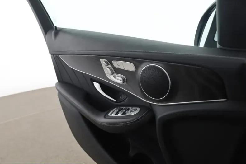 Mercedes-Benz GLC 400 (Clasa GLC) din 2022 cu 61.700 km - oferta MER230417 - foto 14