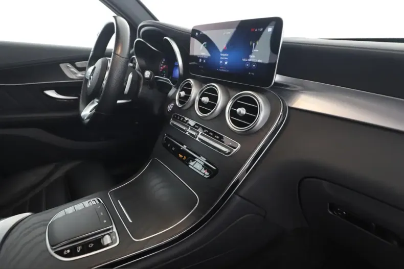 Mercedes-Benz GLC 400 (Clasa GLC) din 2022 cu 61.700 km - oferta MER230417 - foto 20