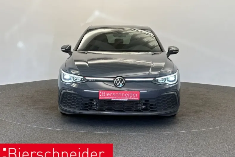 Volkswagen Golf din 2023 cu 50.600 km - oferta VOL230423 - foto 3