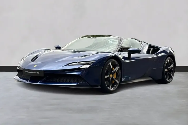 Ferrari SF90 din 2021 cu 6.500 km - oferta FER230424 - foto 1