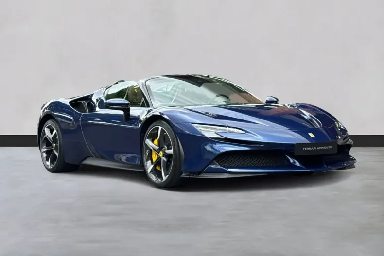 Ferrari SF90 din 2021 cu 6.500 km - oferta FER230424 - foto 3