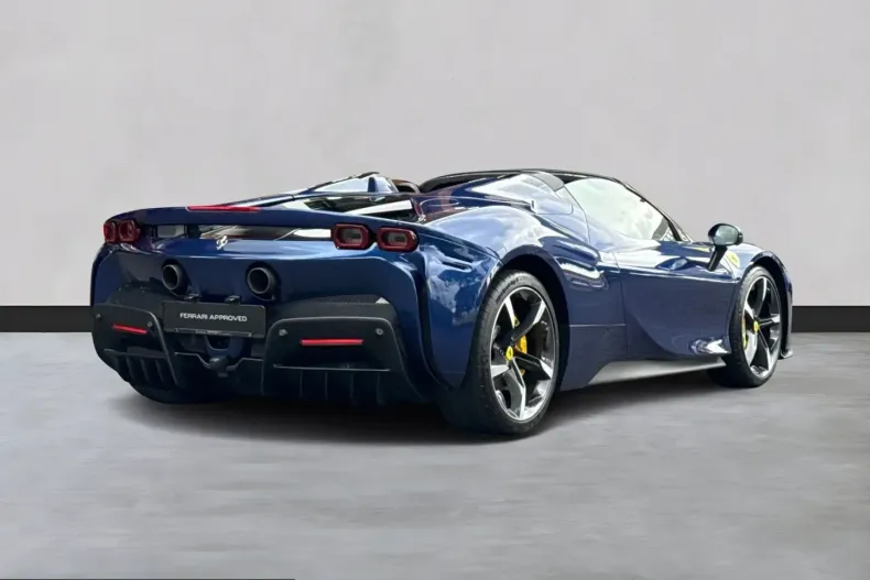 Ferrari SF90 din 2021 cu 6.500 km - oferta FER230424 - foto 5