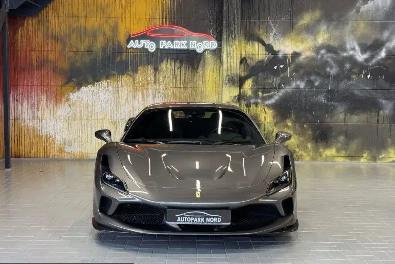 Ferrari F8 din 2021 cu 9.200 km - oferta FER230426 - foto 2