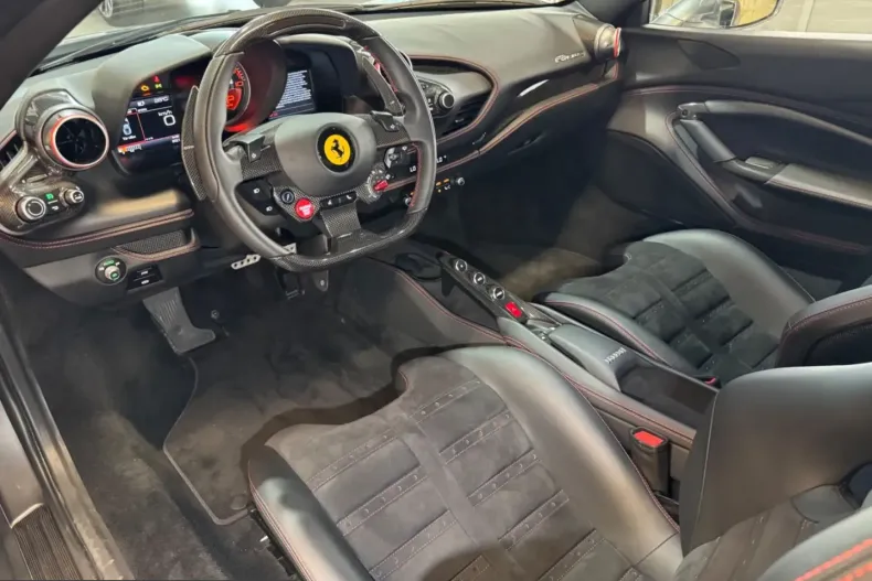 Ferrari F8 din 2021 cu 9.200 km - oferta FER230426 - foto 19