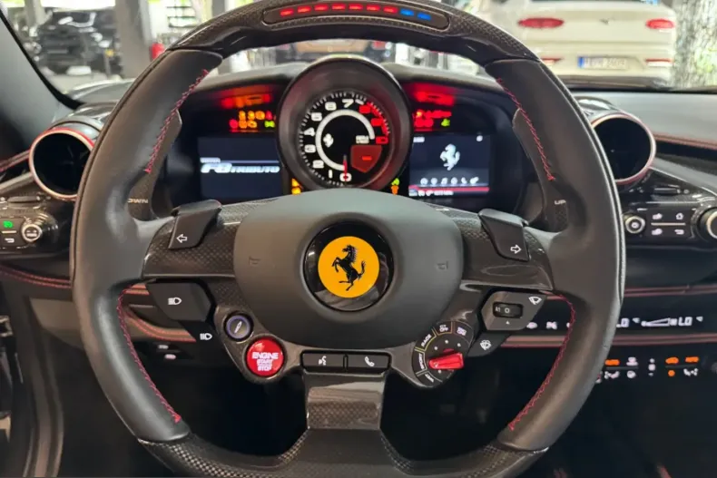 Ferrari F8 din 2021 cu 9.200 km - oferta FER230426 - foto 20
