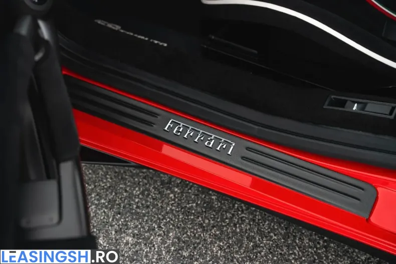 Ferrari F8 din 2021 cu 11.000 km - oferta FER230429 - foto 21