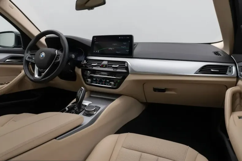 BMW 530 (Seria 5) din 2021 cu 65.799 km - oferta BMW230431 - foto 40