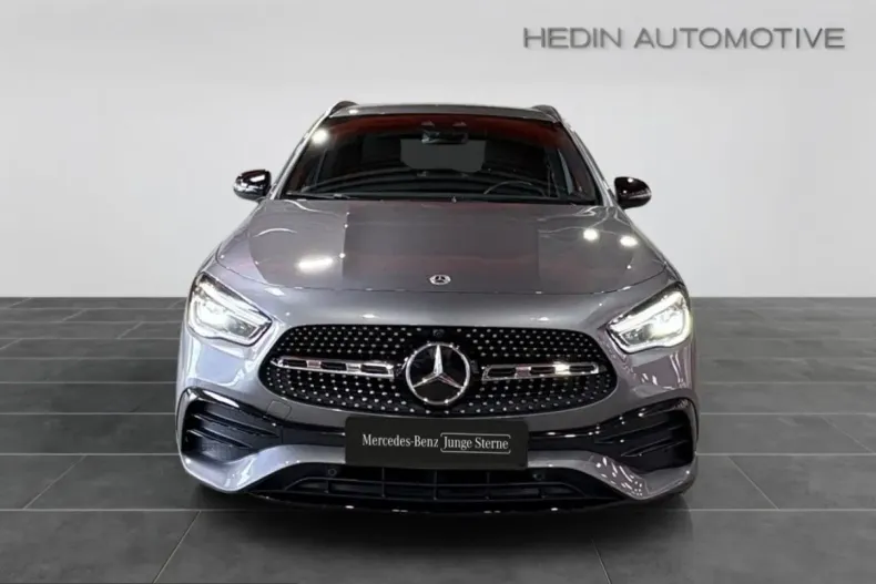 Mercedes-Benz GLA 200 (Clasa GLA) din 2023 cu 48.446 km - oferta MER230432 - foto 9